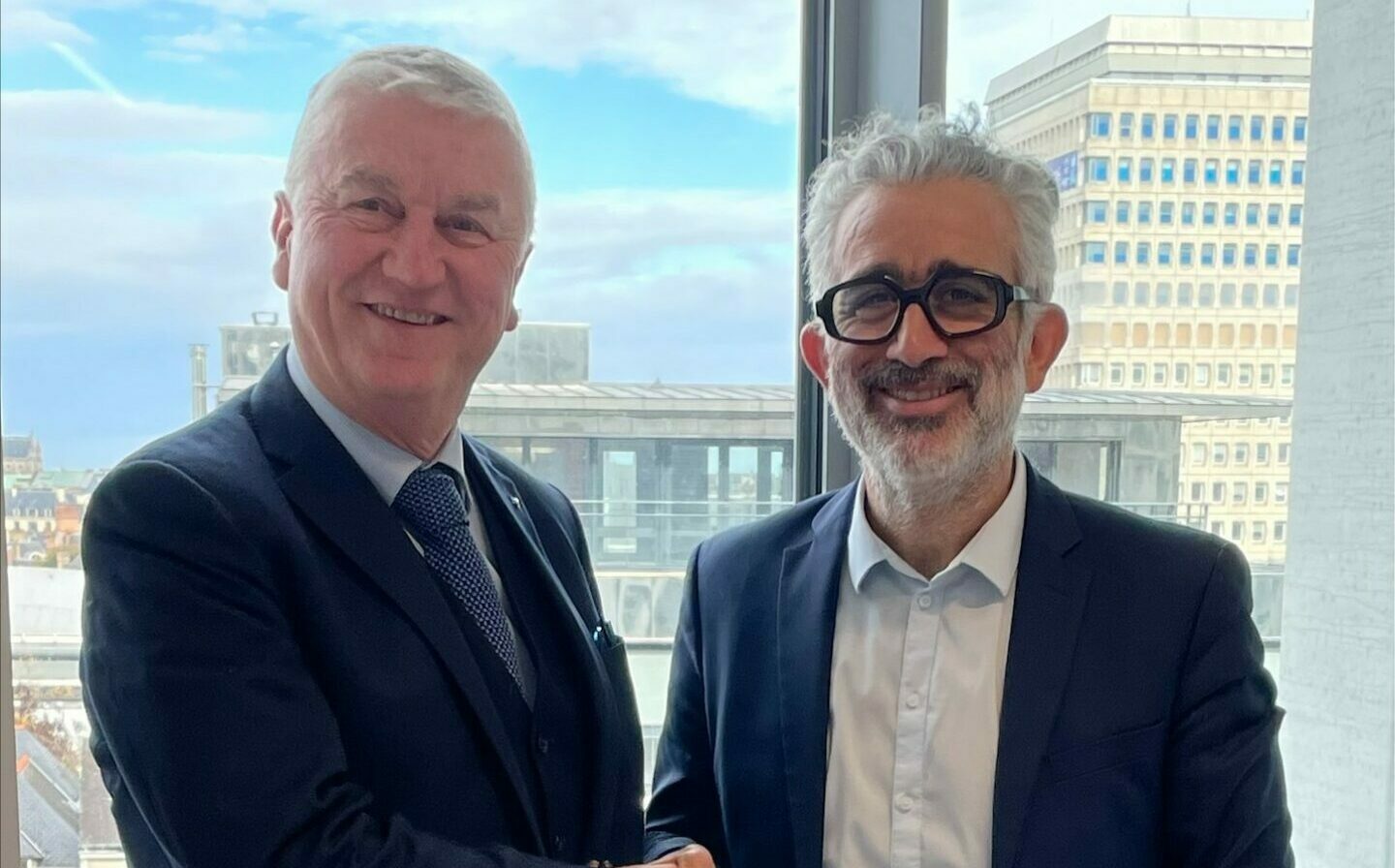 SOFRILOG poursuit sa croissance
avec l’acquisition de Trace & Go
